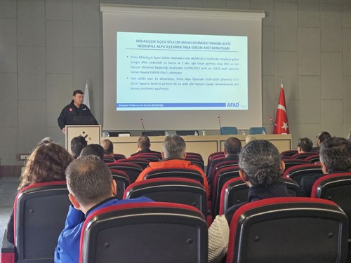Eskişehir Teknik Üniversitesinde “Afetlere Dirençli Toplumlar Farkındalık Çalışmaları” Çalıştayı Etkinliği Düzenlendi.